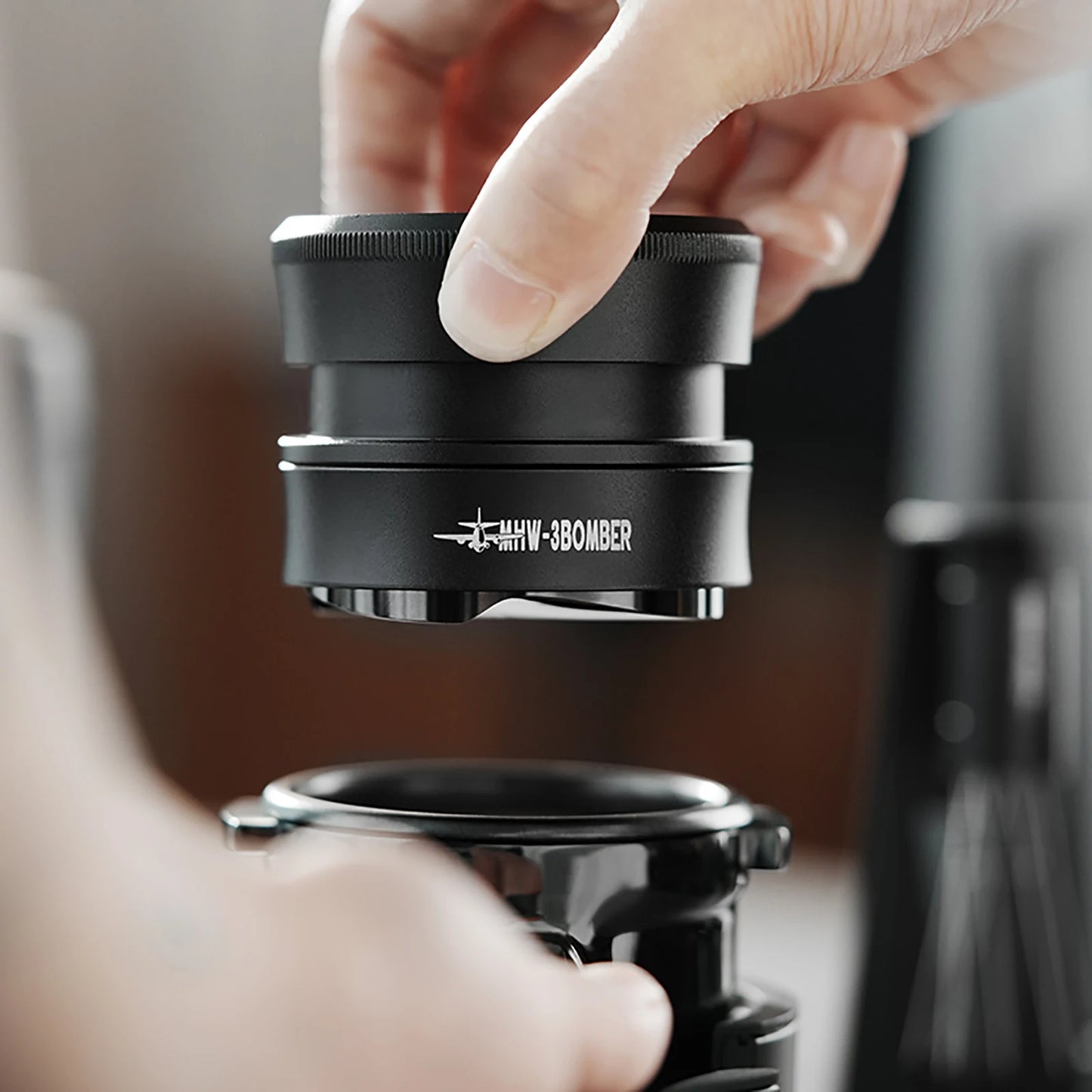 MHW-3BOMBER Coffee Distributor & Leveler