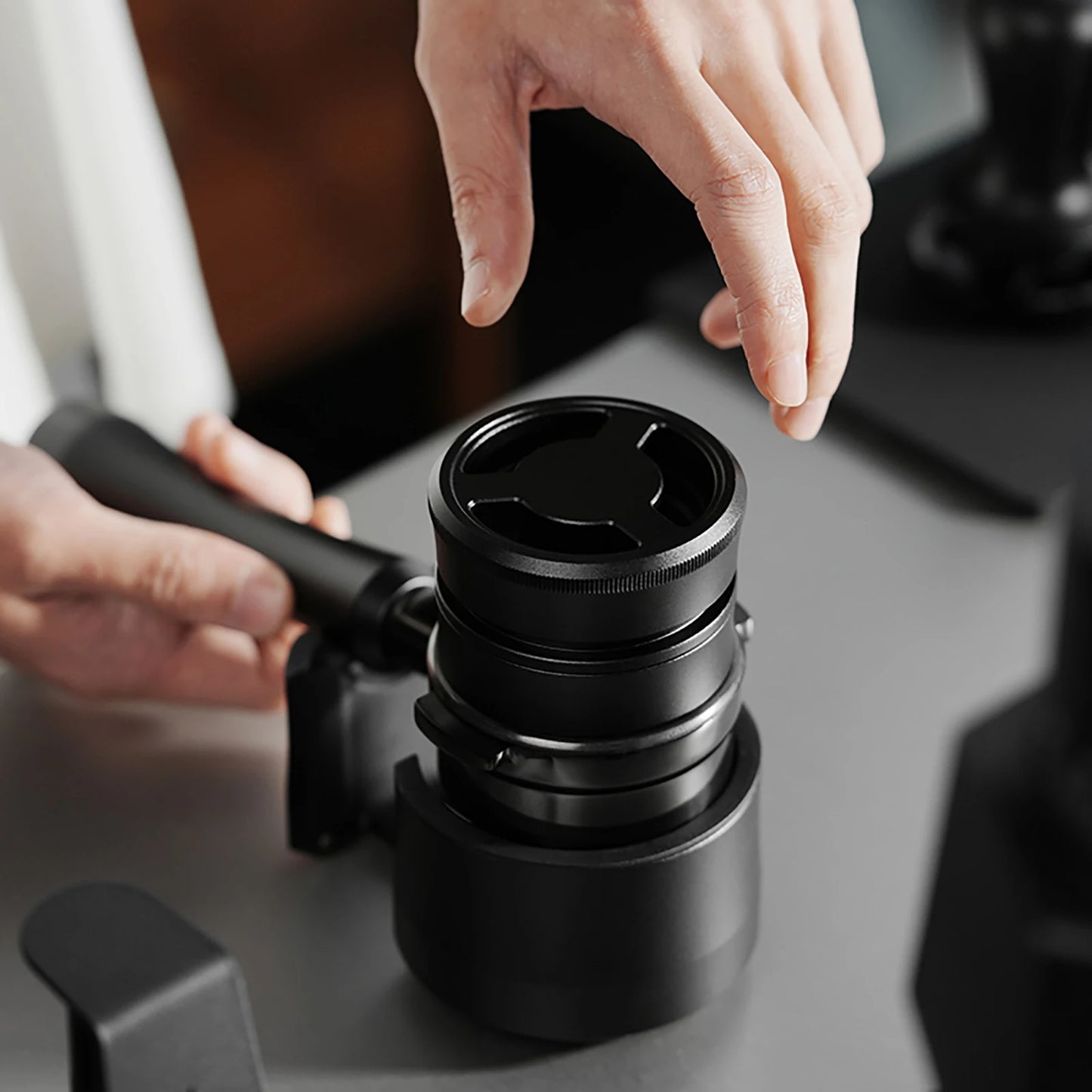 MHW-3BOMBER Coffee Distributor & Leveler